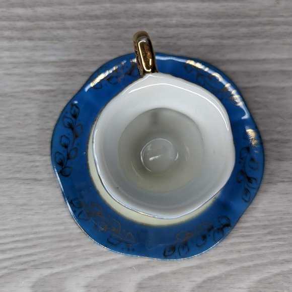 Vintage Miniature Teacup and Saucer Set - Picture 5 of 6